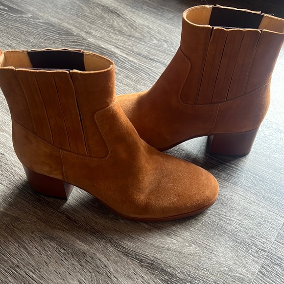 (SOLD) Frame Le Rue Bootie in Caramel - Picture 2 of 14